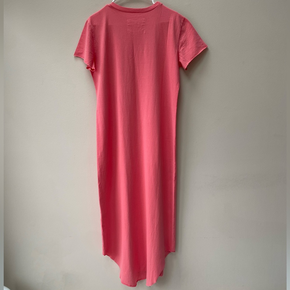 Classic Short-Sleeve Pink Maxi Dress - Picture 3 of 7
